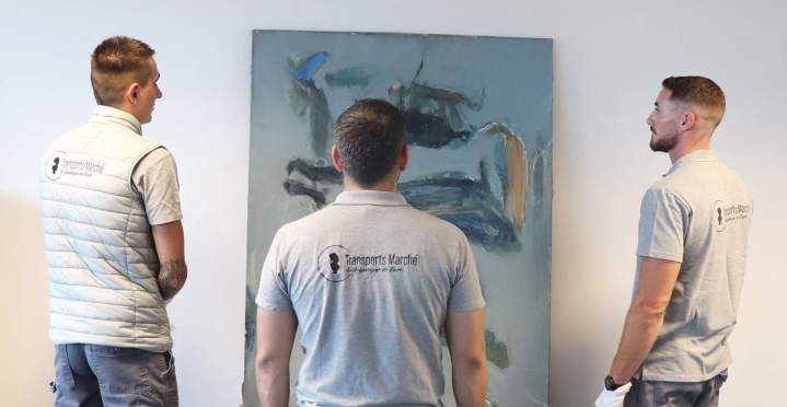 Installation et accrochage d'objets d'art Paris