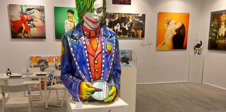 Joker objet d'art précieux Paris